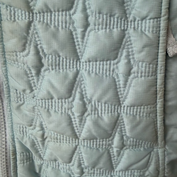 The North Face Light Blue Quilted Jacket - Picture 5 of 11